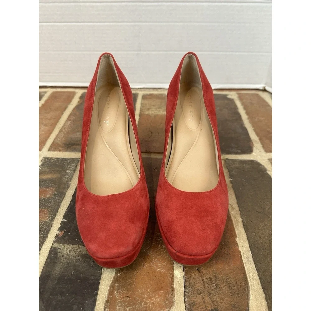 Copper Key Red Suede Platform Pumps Chunky Block Heel Sexy Flirty Women's 7